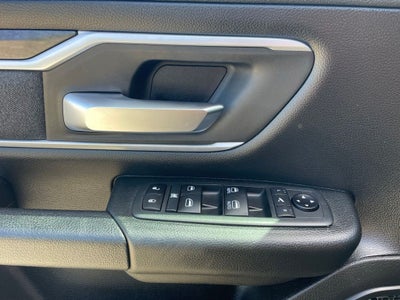 2020 RAM 1500 LONESTAR Night Edition