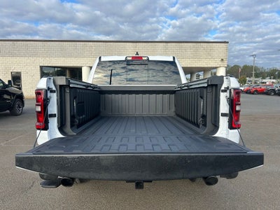 2026 RAM 1500 Big Horn/Lone Star V8 Night Edition