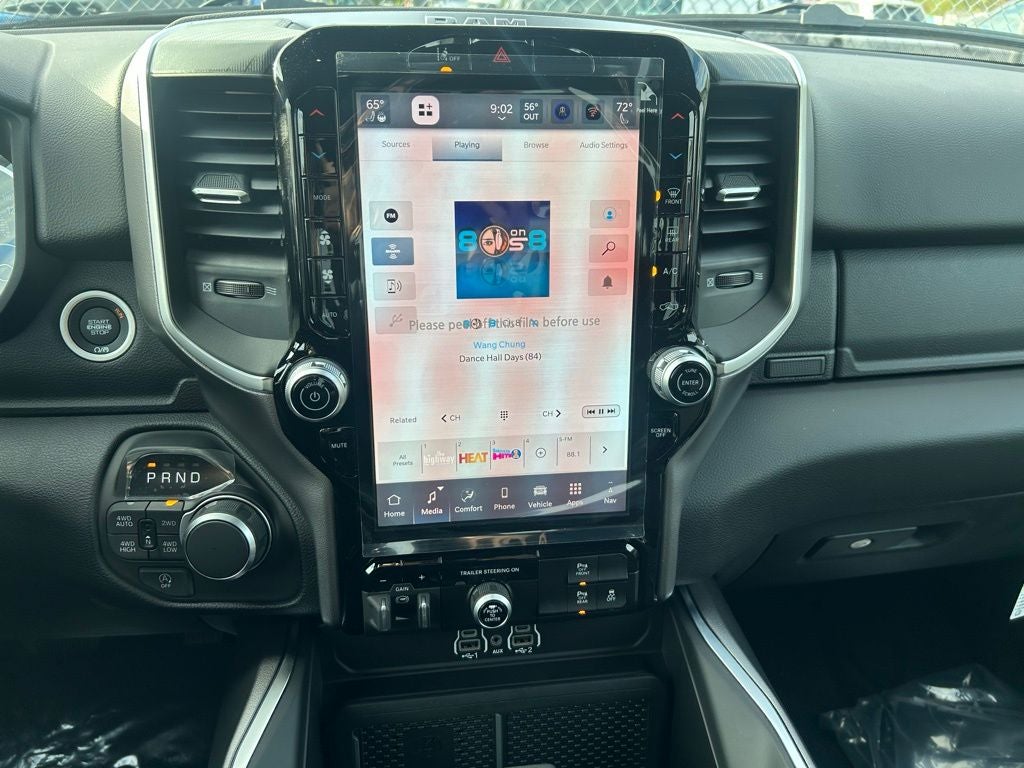 2026 RAM 1500 Big Horn/Lone Star V8 Night Edition