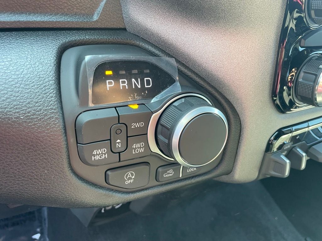 2026 RAM 1500 Warlock HEMI V8