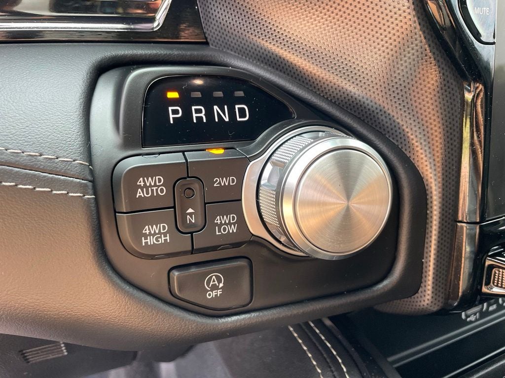 2025 RAM 1500 Limited