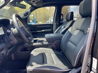 2026 RAM 1500 Limited HEMI V8