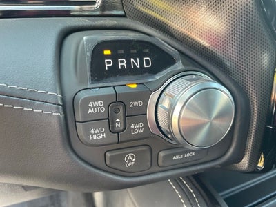 2026 RAM 1500 Limited HEMI V8