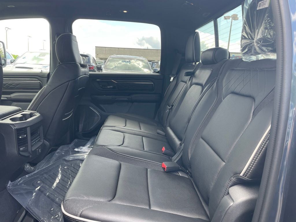 2026 RAM 1500 Limited HEMI V8