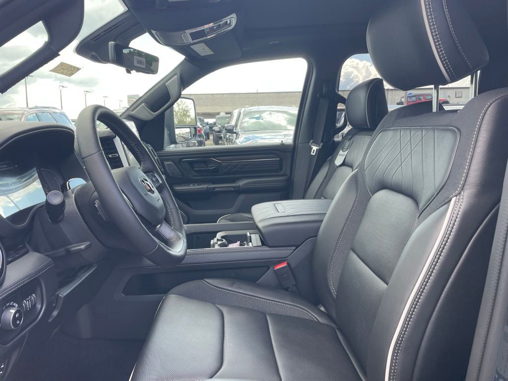 2026 RAM 1500 Limited HEMI V8