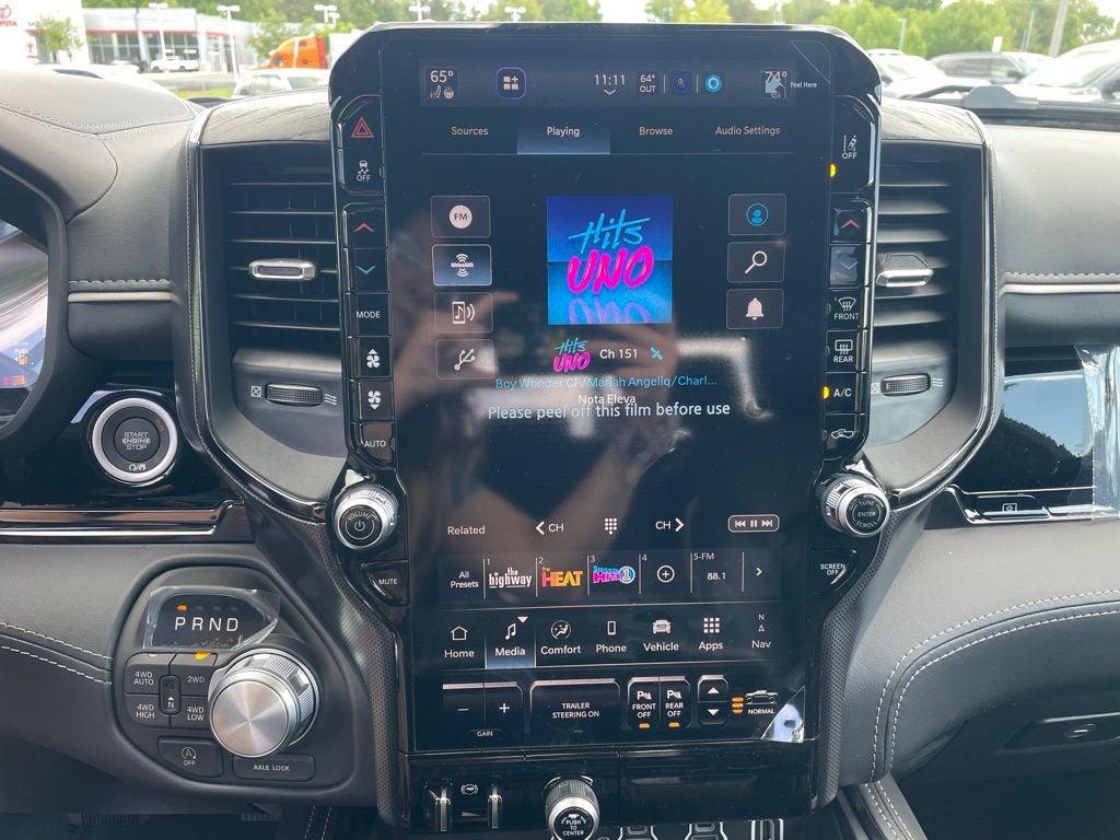 2026 RAM 1500 Limited HEMI V8