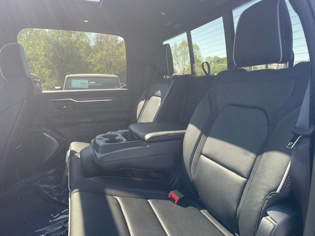 2026 RAM 1500 Limited HEMI V8