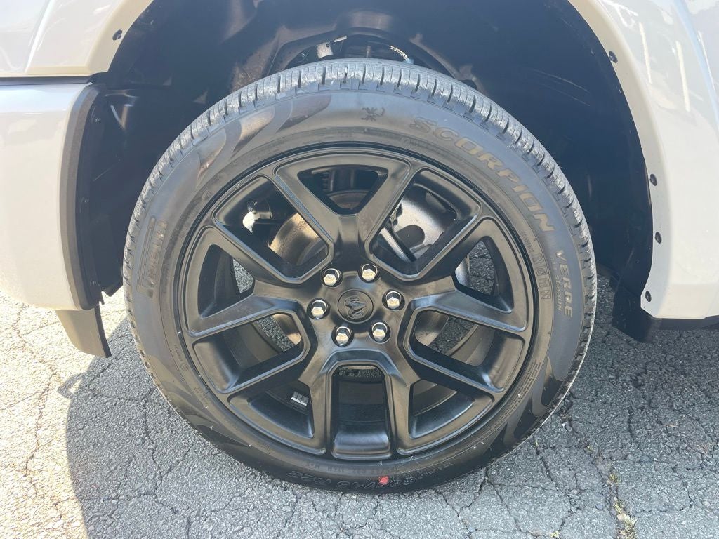 2026 RAM 1500 Limited HEMI V8