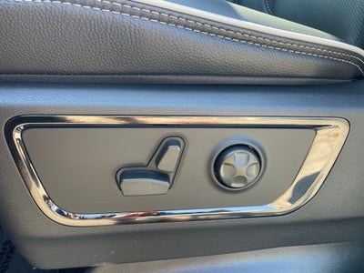 2026 RAM 1500 Limited HEMI V8