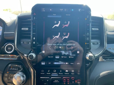 2026 RAM 1500 Limited HEMI V8