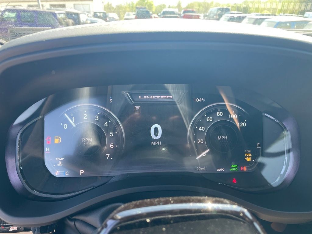 2026 RAM 1500 Limited HEMI V8