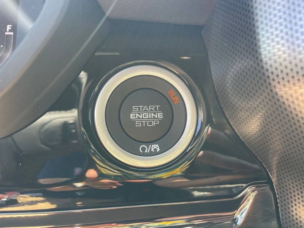 2026 RAM 1500 Limited HEMI V8