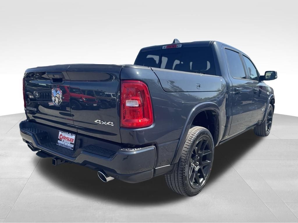 2026 RAM 1500 Laramie HEMI V8