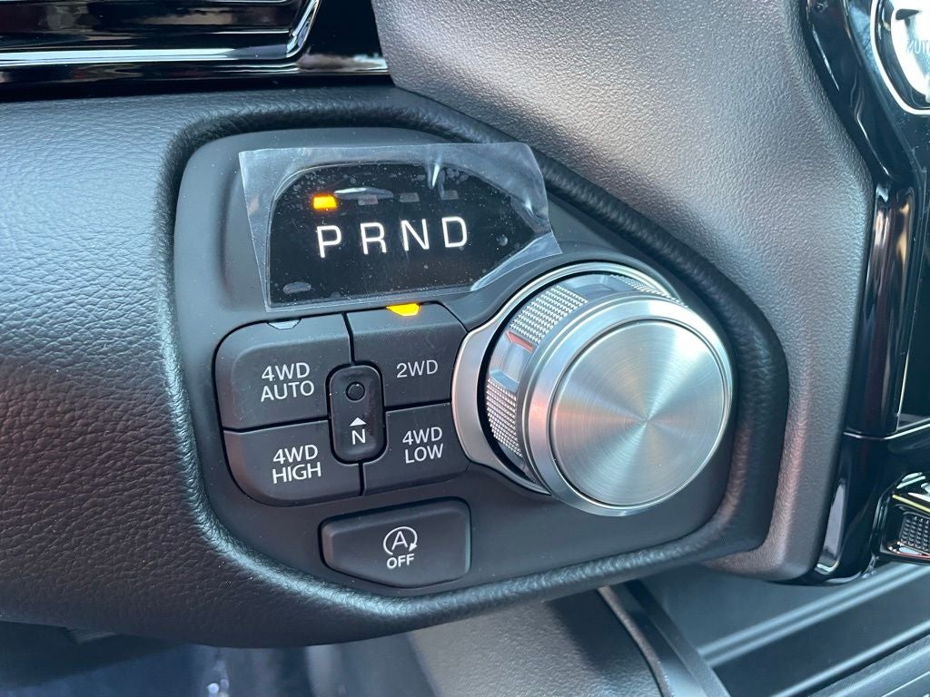 2026 RAM 1500 Laramie 6' 4 Bed