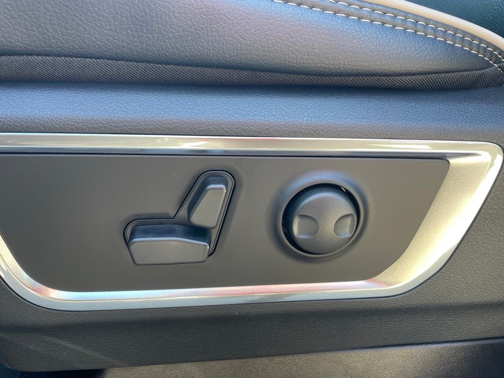 2026 RAM 1500 Laramie 6' 4 Bed