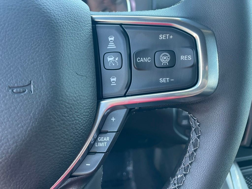 2026 RAM 1500 Laramie 6' 4 Bed