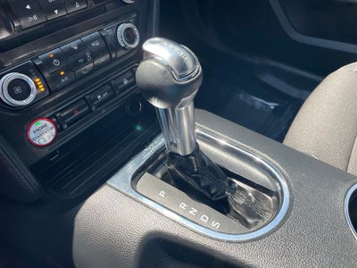 2015 Ford Mustang V6