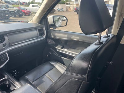 2022 Ford Expedition XLT
