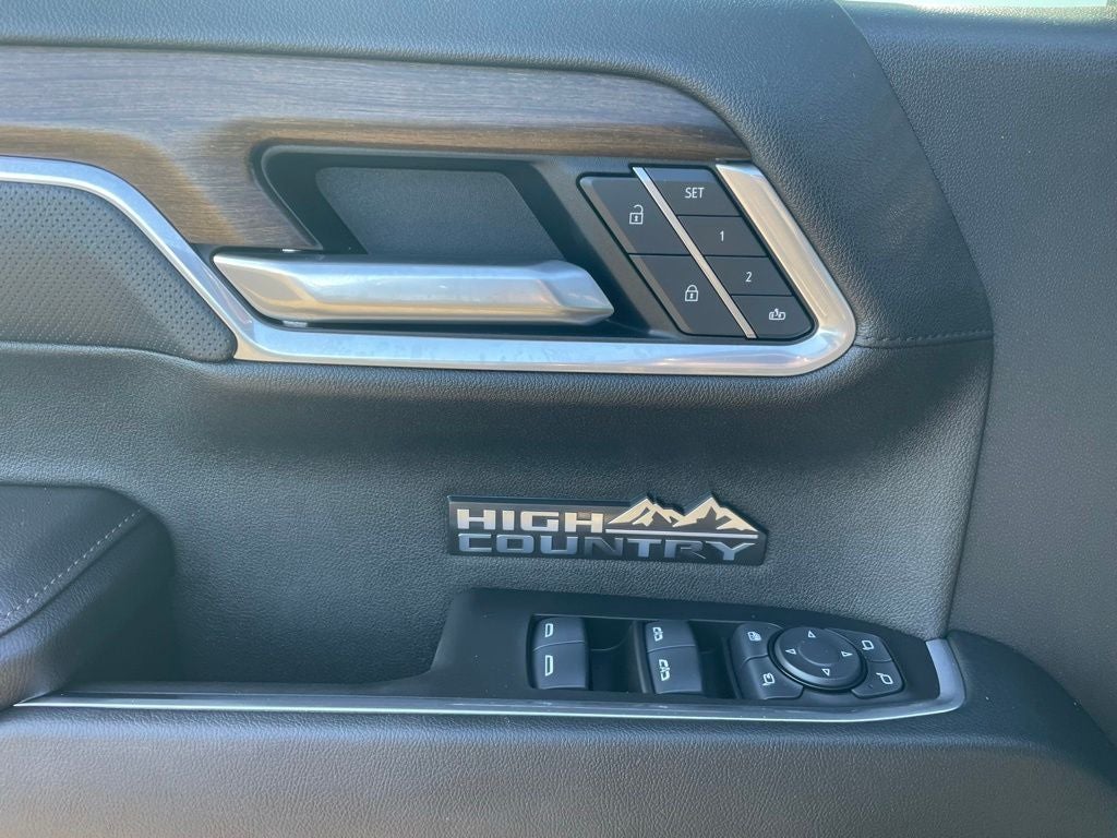 2025 Chevrolet Silverado 1500 High Country