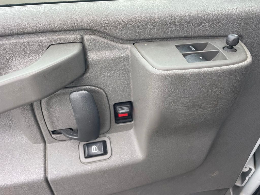 2021 Chevrolet Express 2500 Work Van Cargo