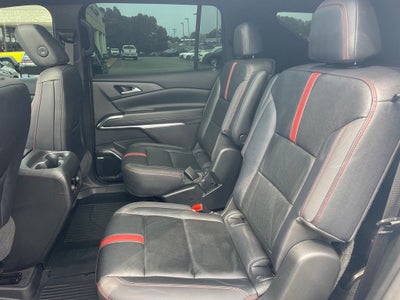 2025 Chevrolet Traverse RS