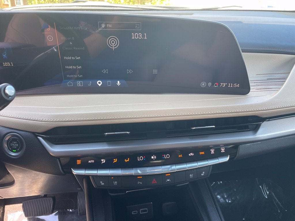 2024 Cadillac XT4 Premium Luxury
