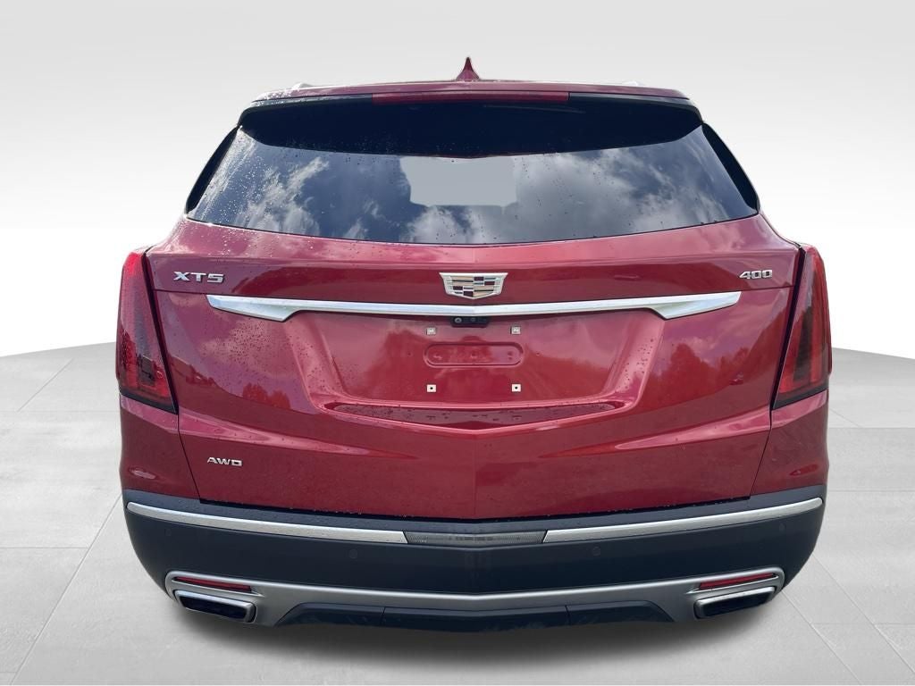 2022 Cadillac XT5 Premium Luxury