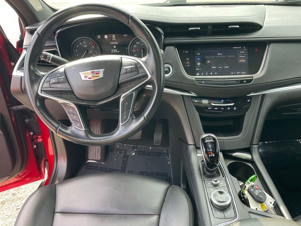 2022 Cadillac XT5 Premium Luxury