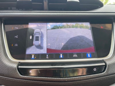 2022 Cadillac XT5 Premium Luxury