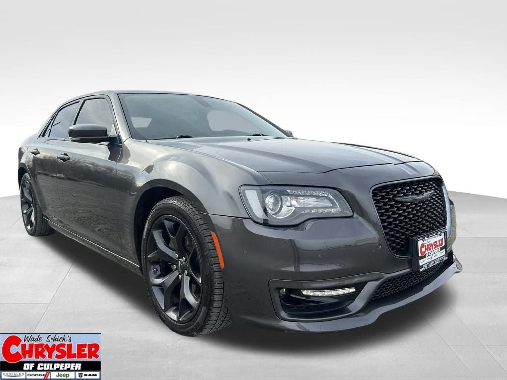 2022 Chrysler 300 Touring