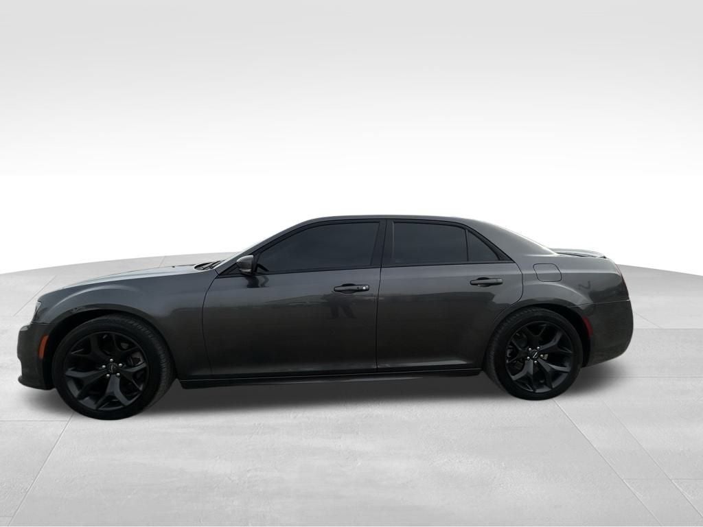 2022 Chrysler 300 Touring