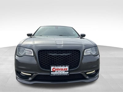 2022 Chrysler 300 Touring