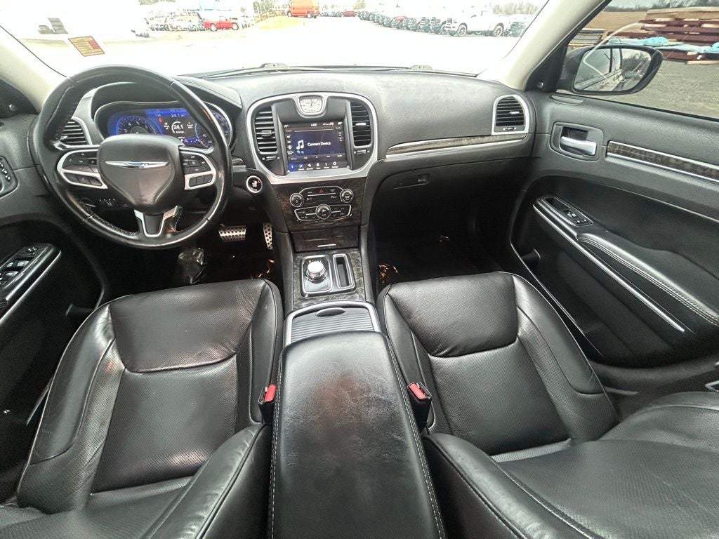 2022 Chrysler 300 Touring