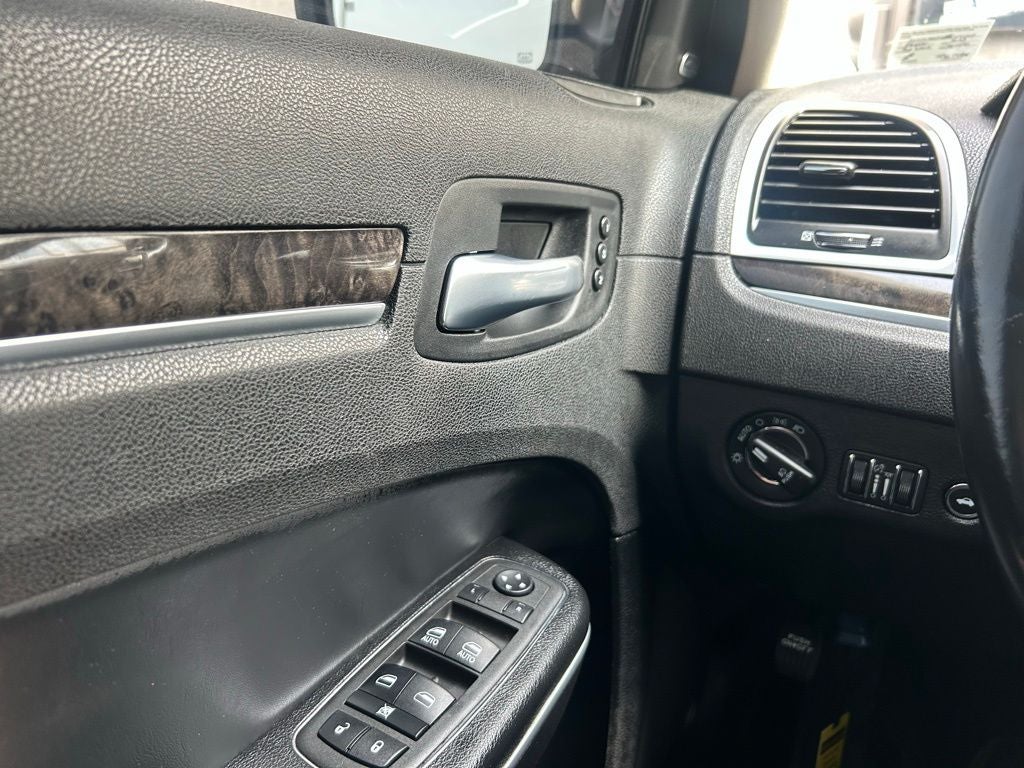 2022 Chrysler 300 Touring