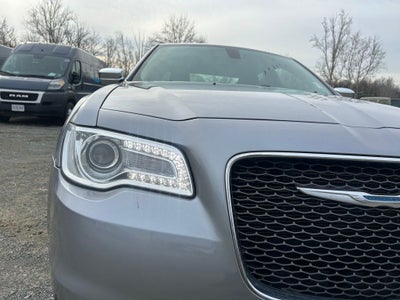 2017 Chrysler 300 C