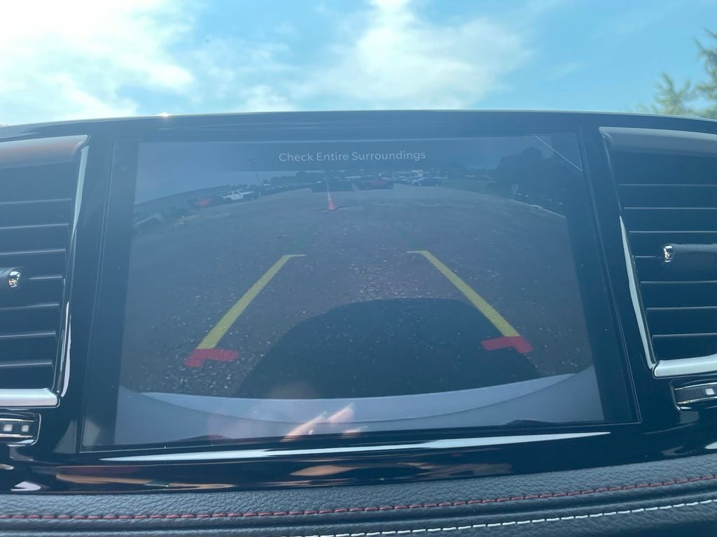 2027 Chrysler Pacifica Select