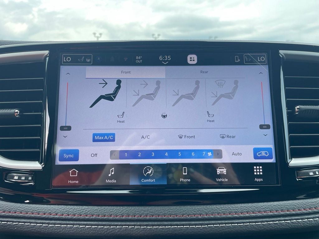 2027 Chrysler Pacifica Select
