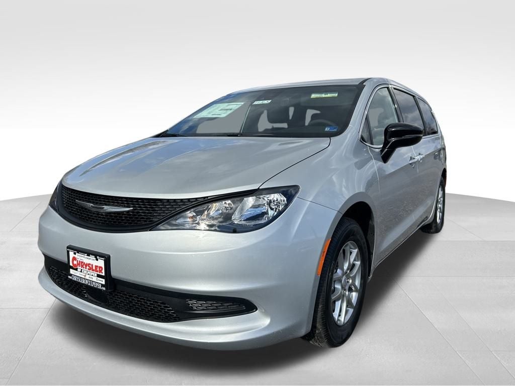 2026 Chrysler Voyager LX