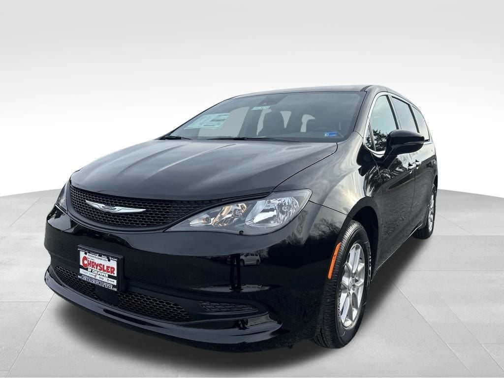 2026 Chrysler Voyager LX