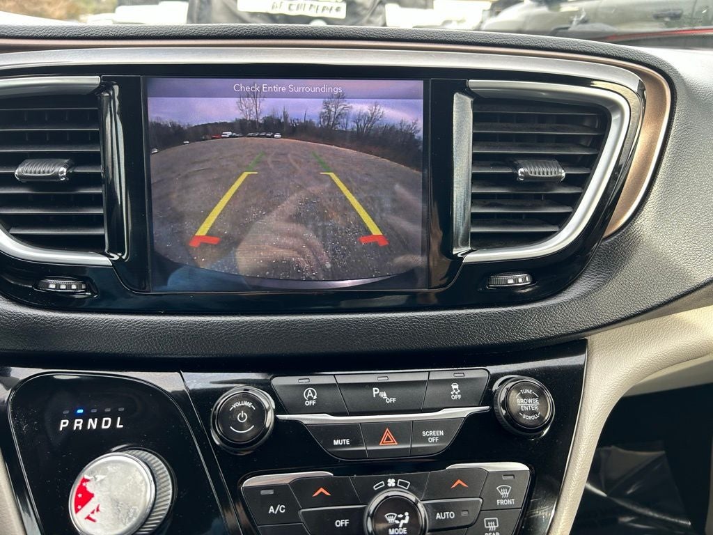 2018 Chrysler Pacifica Touring L Plus