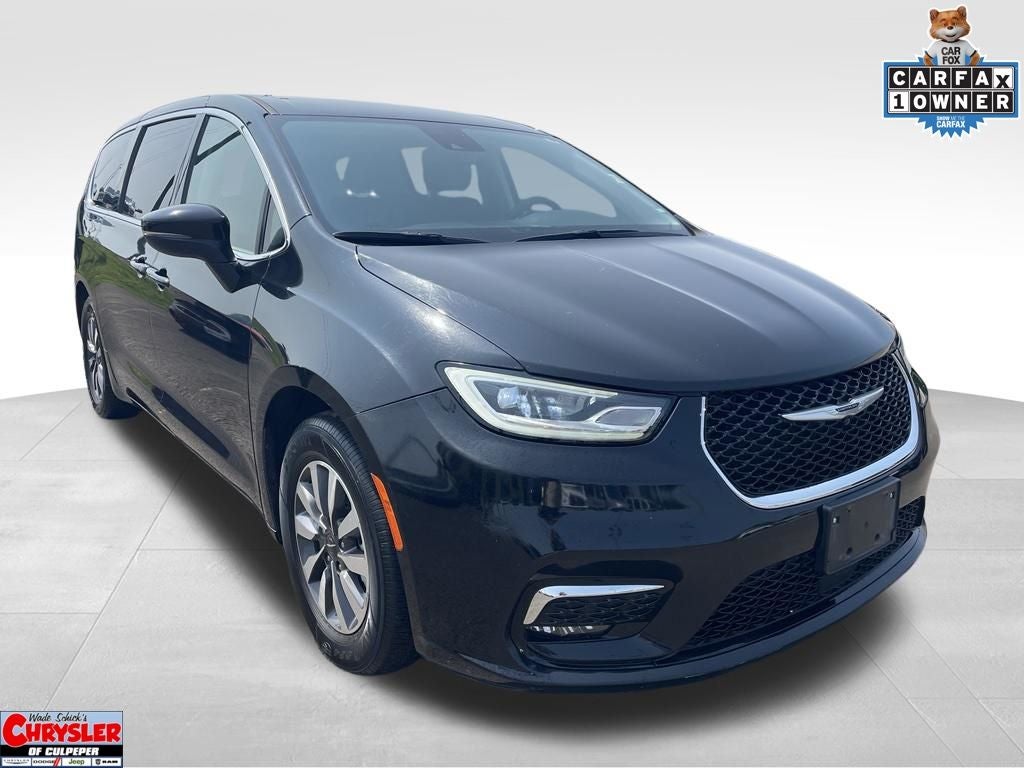 2023 Chrysler Pacifica Hybrid Touring L