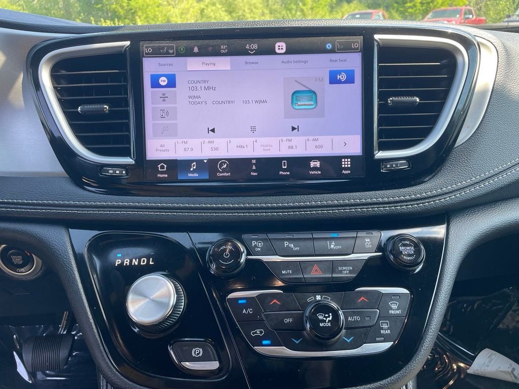 2023 Chrysler Pacifica Hybrid Limited