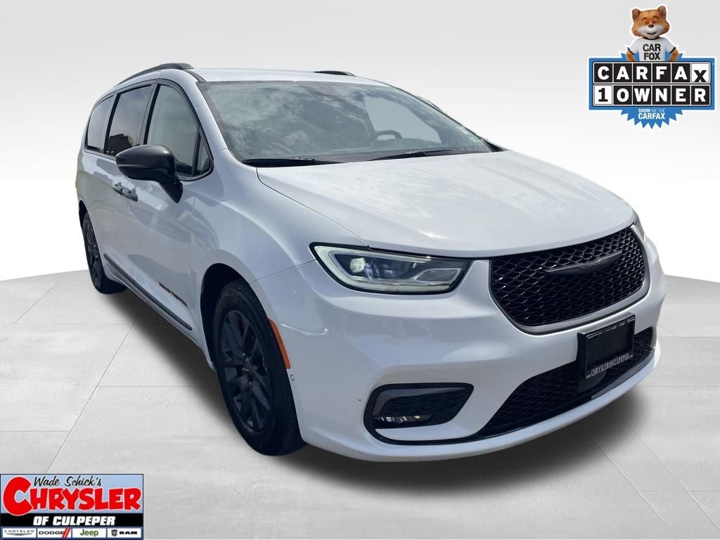 2024 Chrysler Pacifica Hybrid Select