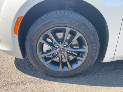 2020 Chrysler Pacifica Launch Edition ALL WHEEL DRIVE