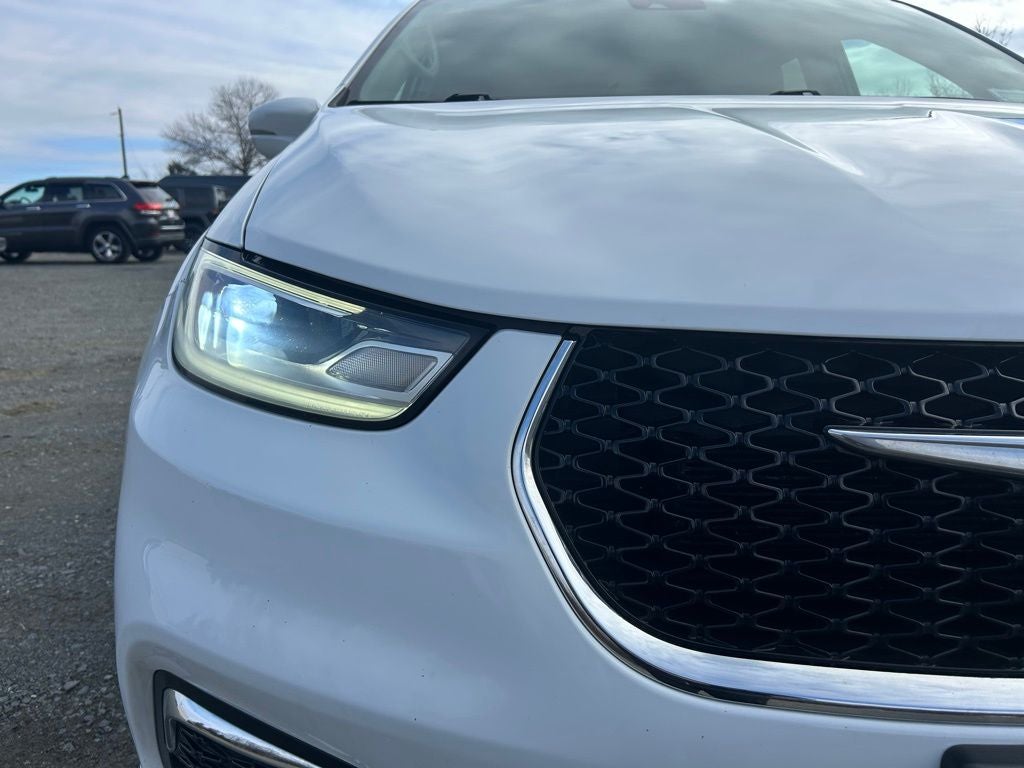 2021 Chrysler Pacifica Touring L