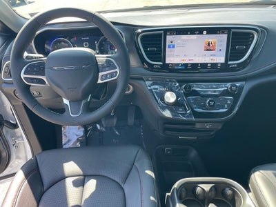 2027 Chrysler Pacifica Limited