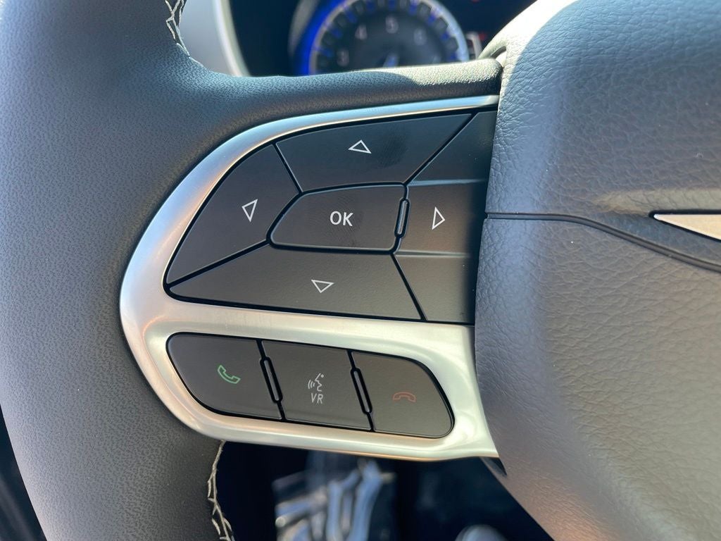 2027 Chrysler Pacifica Limited