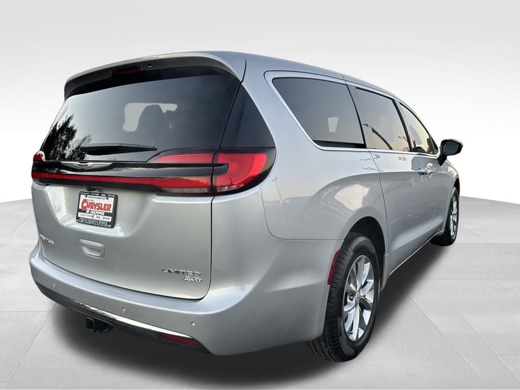 2026 Chrysler Pacifica Limited
