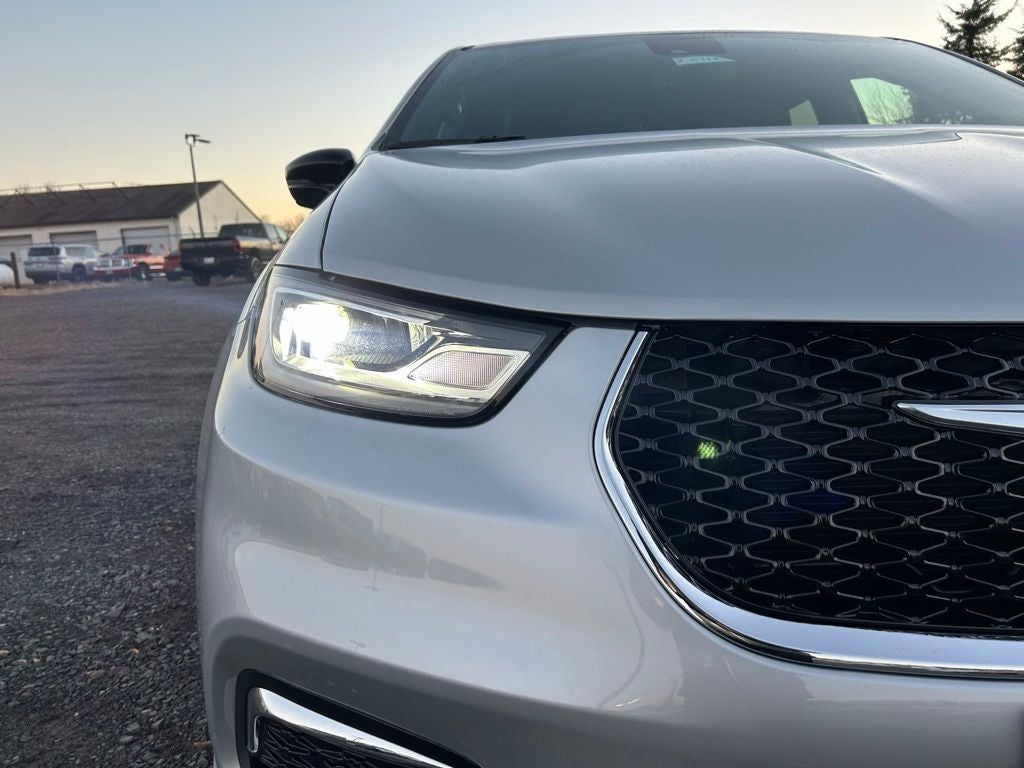 2026 Chrysler Pacifica Limited