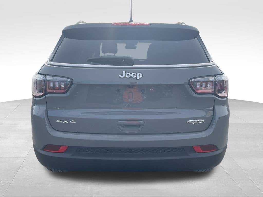 2023 Jeep Compass Latitude Lux